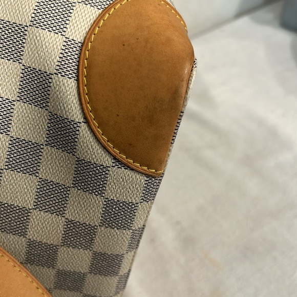 Authentic Louis Vuitton Hampstead Azure pm bag + COA - Picture 11 of 16